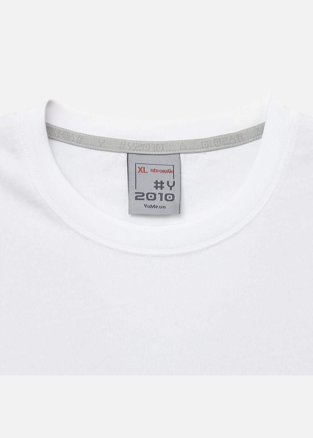 Áo Thun Non Branded 39 Trắng
